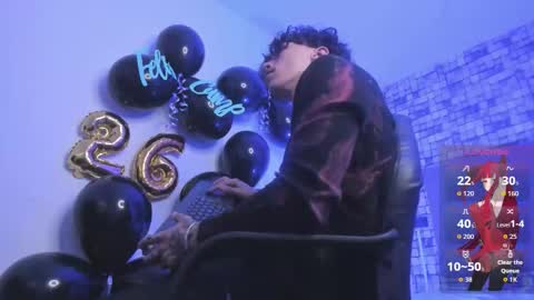 Felix  online show from October 7, 9:23 pm