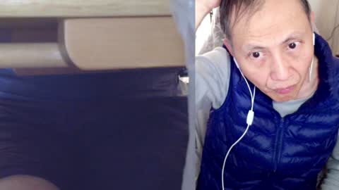 Snapshot of felixlau chatting on January 3, 8:54 am felixlau online show from January 3, 8:54 am