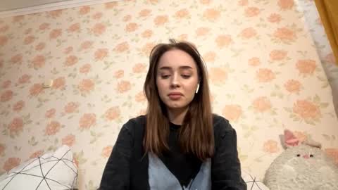 Rin online show from December 17, 10:10 am