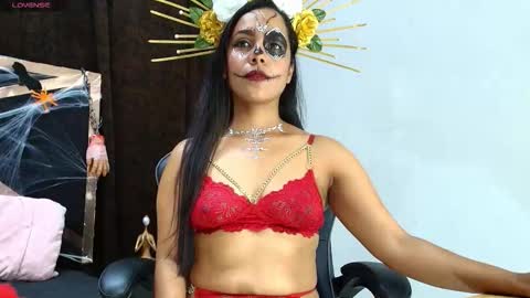 Fernandabrown s online show from November 2, 5:43 am