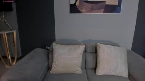 FER  online show from October 12, 11:04 pm