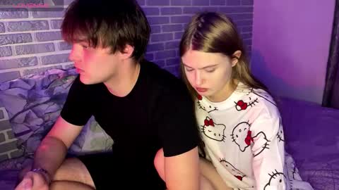 Snapshot of fetchingcouplee chatting on September 14, 3:11 pm Tina and Tomas online show from September 14, 3:11 pm