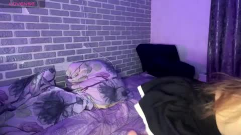 Snapshot of fetchingcouplee chatting on October 2, 2:13 pm Tina and Tomas online show from October 2, 2:13 pm