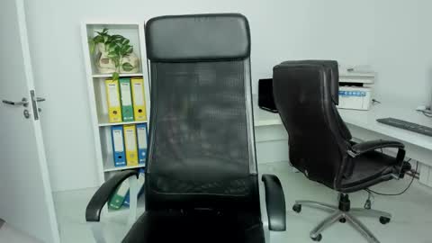 fetish_life online show from December 9, 2:28 pm