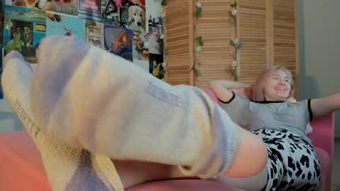 Rey online show from December 4, 2:37 pm