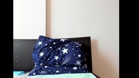 Snapshot of fey_bb chatting on February 14, 6:45 am Milana online show from February 14, 6:45 am