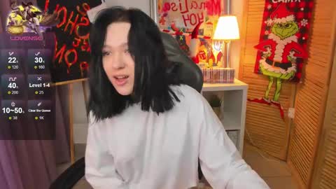 fiamoory online show from December 28, 4:30 am