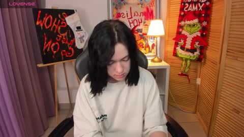 fiamoory online show from January 3, 4:22 am