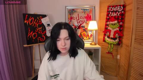 fiamoory online show from January 3, 7:27 am