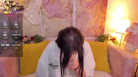 fiamoory online show from January 5, 7:38 am