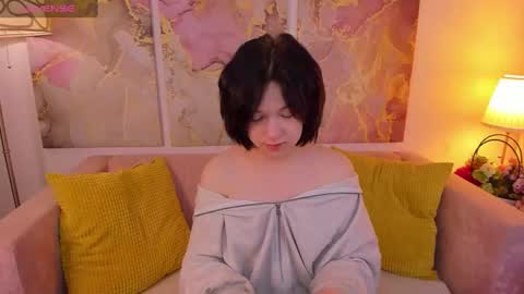 fiamoory online show from January 10, 1:32 am