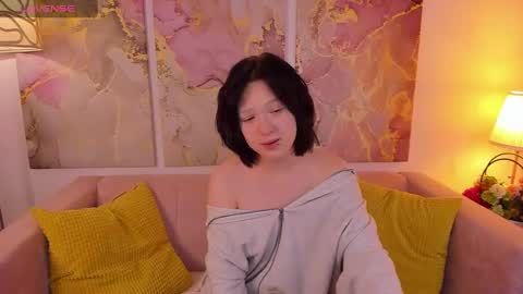 fiamoory online show from January 10, 7:35 am