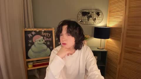 fiamoory online show from January 13, 1:34 am