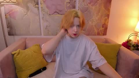 fiamoory online show from January 21, 5:49 am