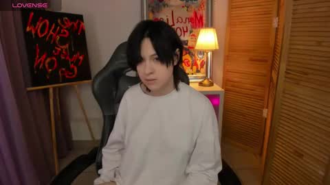 fiamoory online show from February 3, 4:35 am