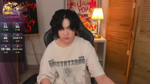 fiamoory online show from February 10, 7:36 am