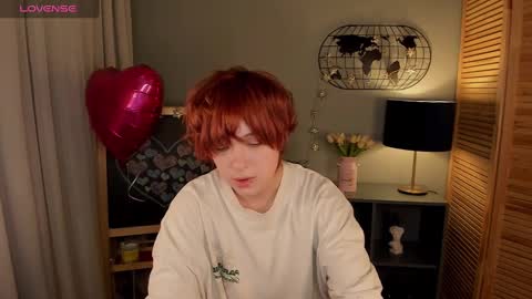 fiamoory online show from February 11, 4:33 am