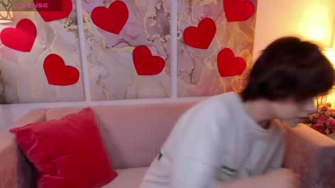 fiamoory online show from February 18, 1:21 am