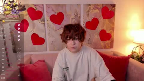 fiamoory online show from February 22, 7:45 am