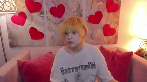 fiamoory online show from February 24, 2:08 am