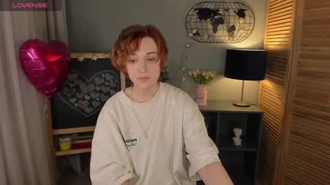 fiamoory online show from March 2, 1:15 am