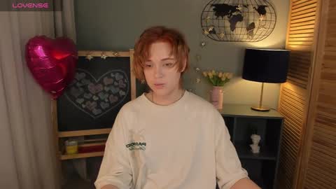 fiamoory online show from March 3, 4:36 am