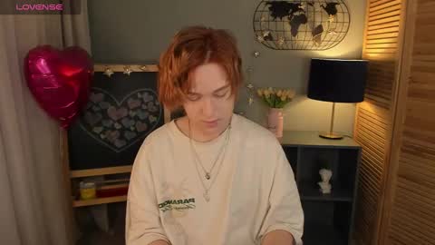 fiamoory online show from March 3, 7:43 am