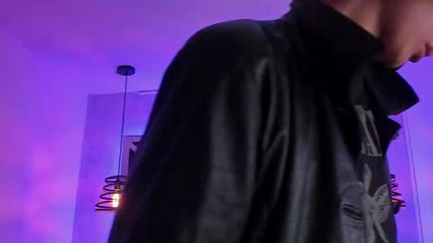   online show from January 14, 6:17 pm