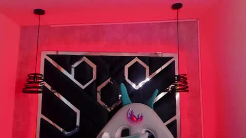   online show from January 21, 12:07 pm