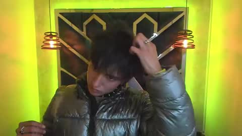   online show from January 23, 12:09 pm