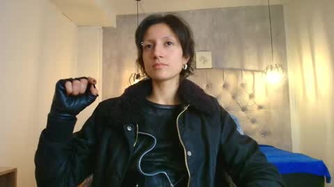   online show from September 19, 12:06 pm