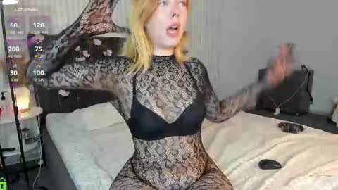 Filla online show from September 12, 11:04 pm