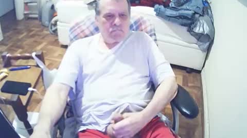 Snapshot of filhober chatting on September 9, 2:00 am filhober online show from September 9, 2:00 am