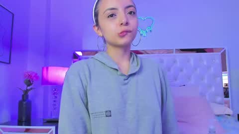 finnky1 online show from February 11, 10:15 am