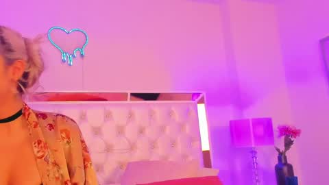 finnky1 online show from February 18, 3:31 am