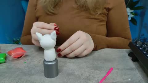 fiora online show from February 16, 2:43 pm