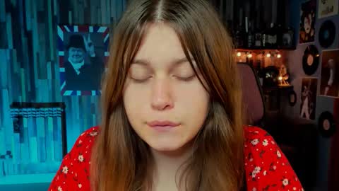 fiora online show from September 14, 6:01 am