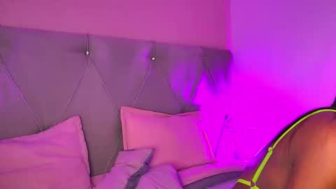 Fiorela Lenin  online show from February 3, 7:00 pm