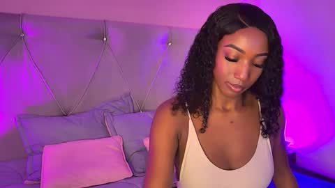 Fiorela Lenin  online show from February 8, 4:04 pm