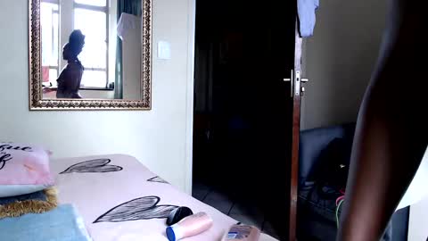 fitblair66_ online show from January 27, 12:48 pm