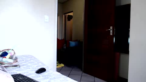 fitblair66_ online show from February 17, 2:59 pm