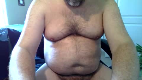 fitnhairy01 online show from December 2, 4:57 pm
