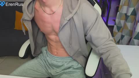 Eren.  online show from December 5, 10:34 pm