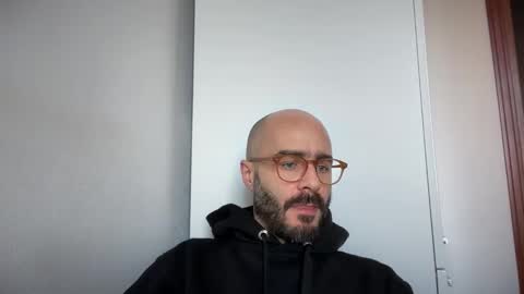 Fla is short for Flavio online show from December 11, 1:06 pm