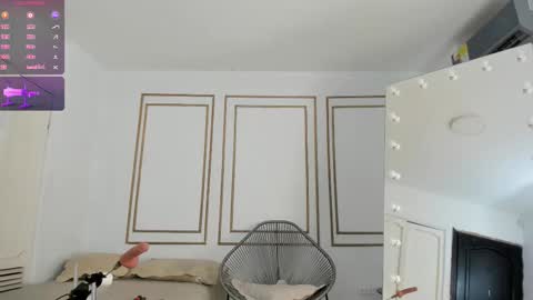 Snapshot of flavia_cruz chatting on September 11, 7:47 pm Flavia online show from September 11, 7:47 pm