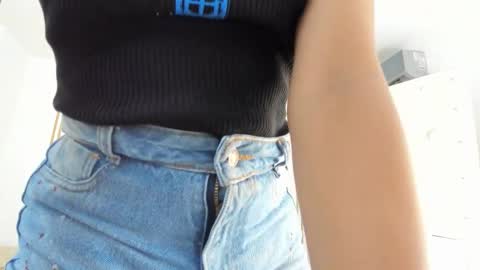 Snapshot of flavia_cruz chatting on September 17, 7:37 pm Flavia online show from September 17, 7:37 pm