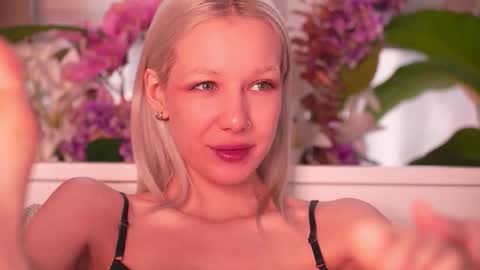 Snapshot of flexylover_ chatting on November 28, 12:08 pm Im nude naked fuck lovense online show from November 28, 12:08 pm