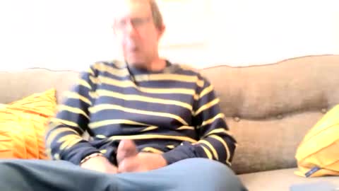 Flickrbrite online show from February 11, 9:14 pm