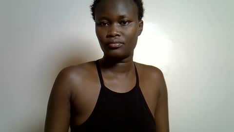 Snapshot of flowerdiva002 chatting on October 29, 7:21 am flowerdiva002 online show from October 29, 7:21 am