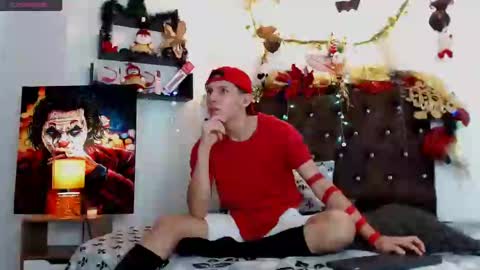 flowers109 online show from January 8, 9:34 pm